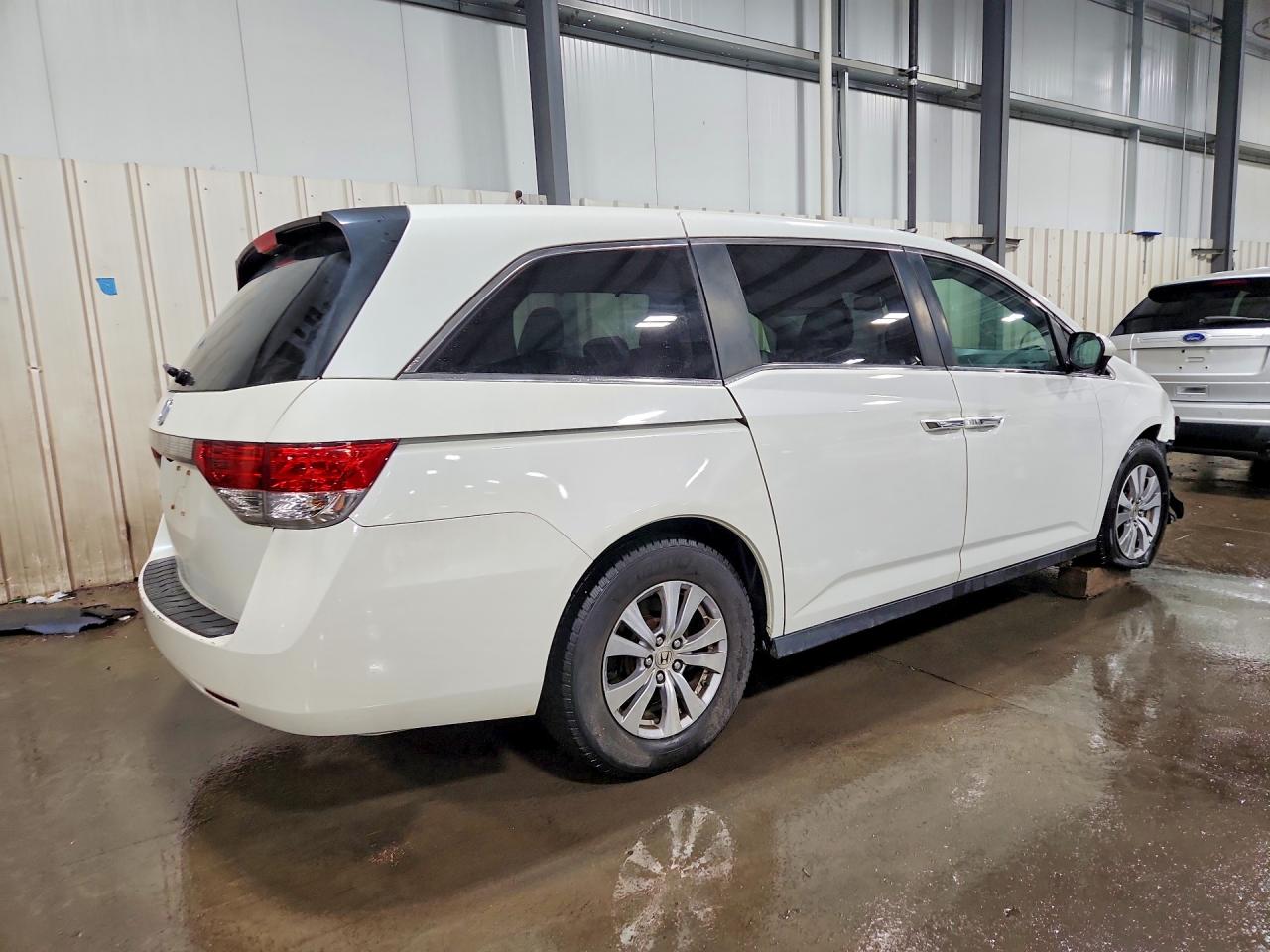 2015 Honda All models VIN 5FNRL5H65FB099347 photo 3