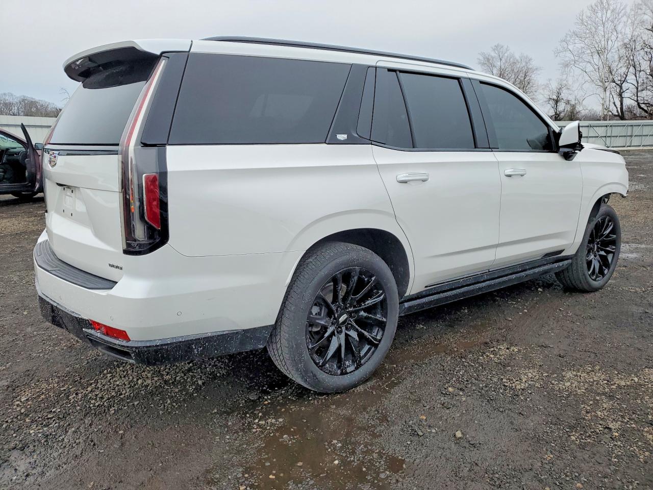 2021 Cadillac Escalade VIN 1GYS4FKL3MR231834 photo 3