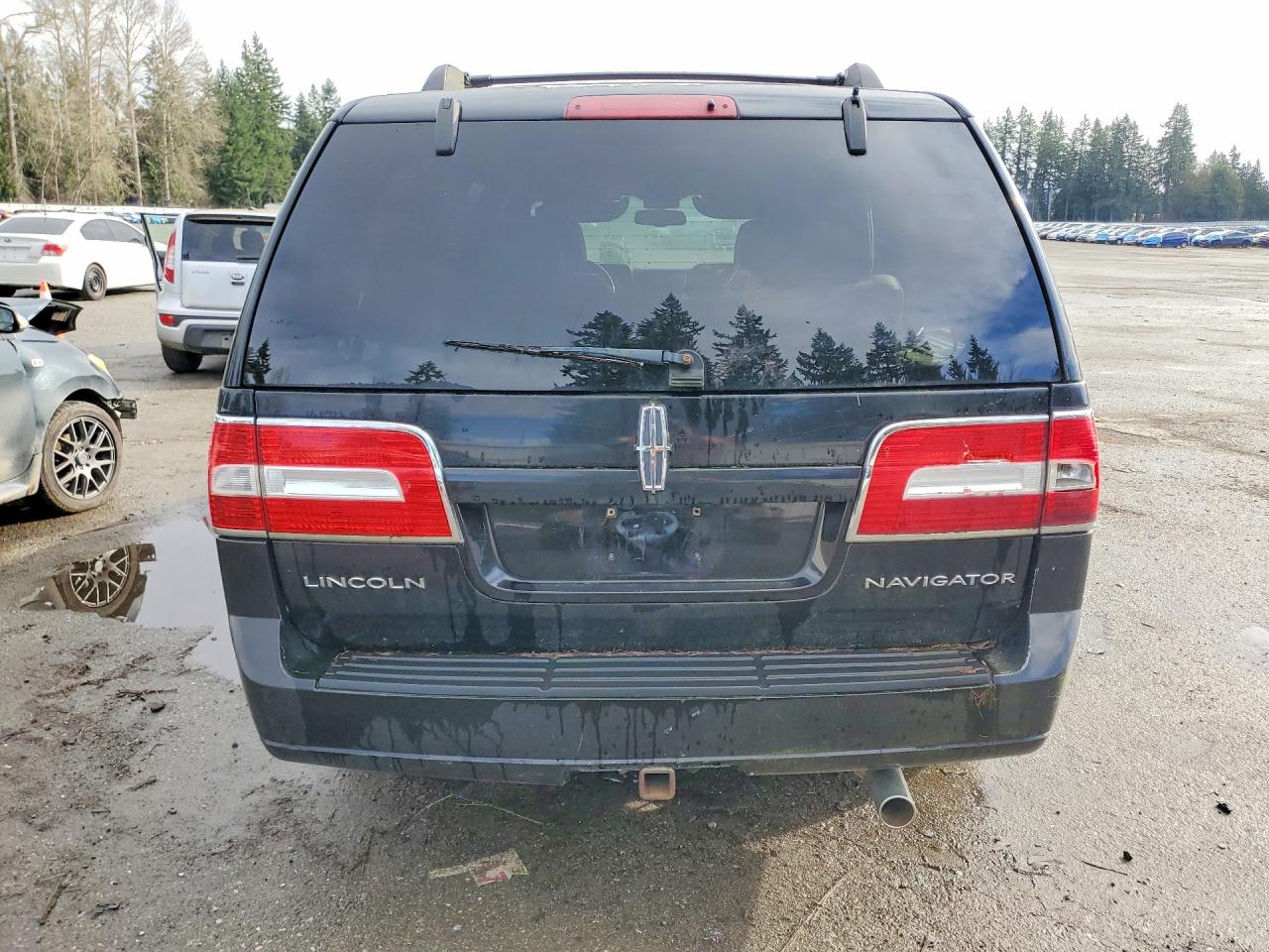 2008 Lincoln Navigator VIN 5LMFU285X8LJ07893 photo 6