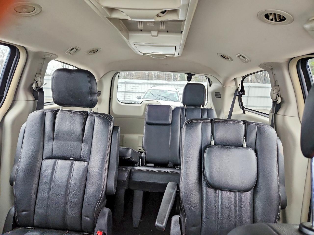 2014 Chrysler Minivan VIN 2C4RC1BG6ER212123 photo 10