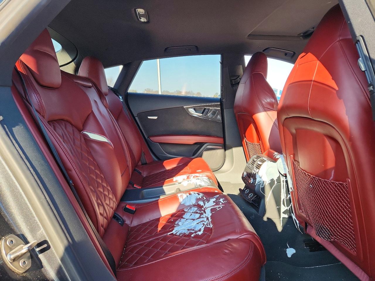 2017 Audi S7 VIN WAU2FBFC3HN117023 photo 10