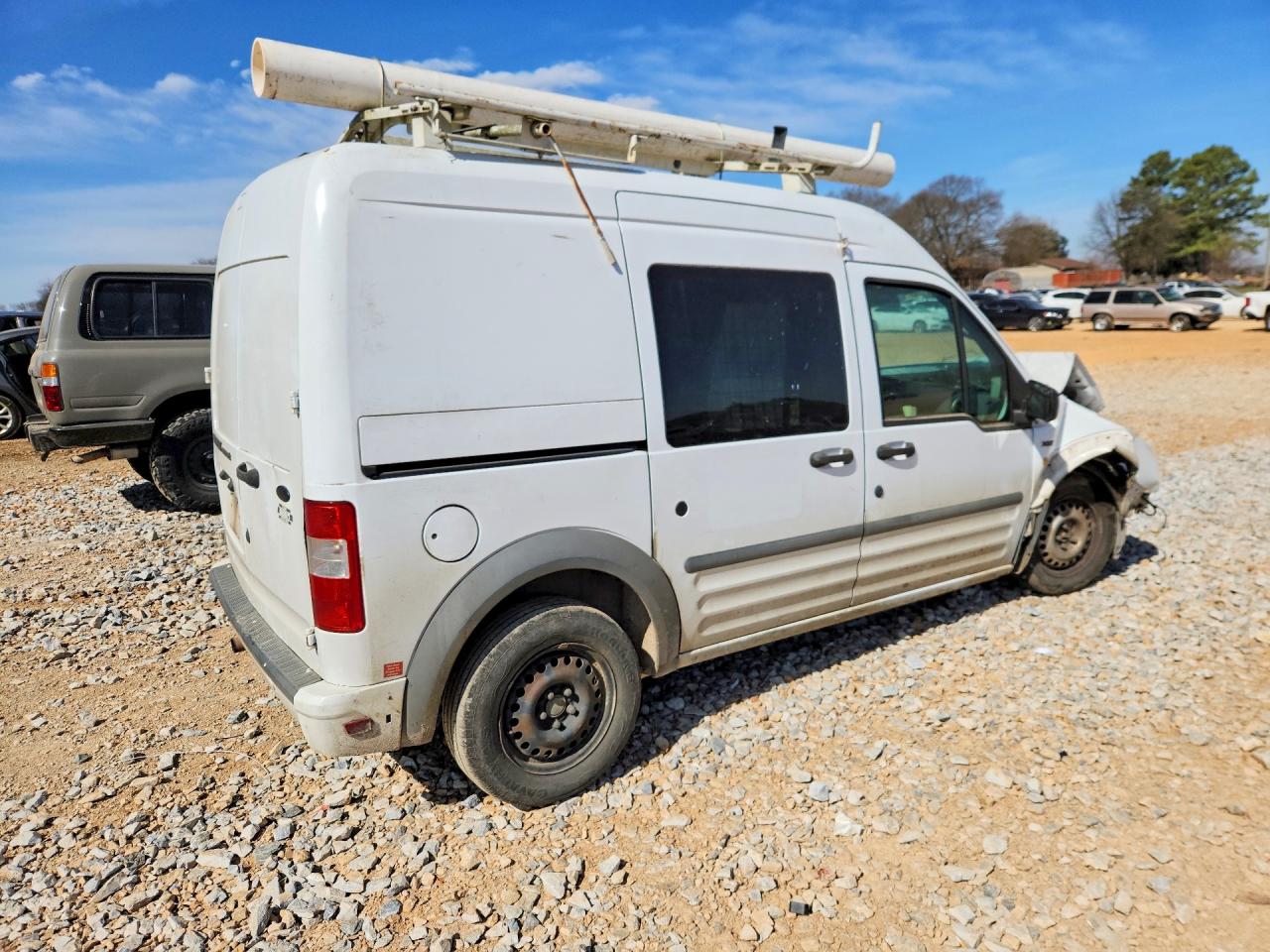 2011 Ford Transit VIN NM0LS7BN8BT043055 photo 3