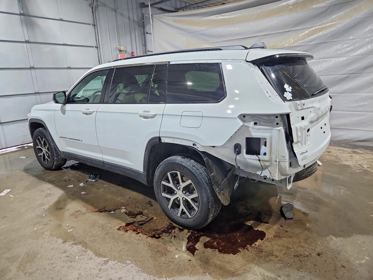 2024 Jeep Grand cher VIN 1C4RJKBG4R8599252 photo 2