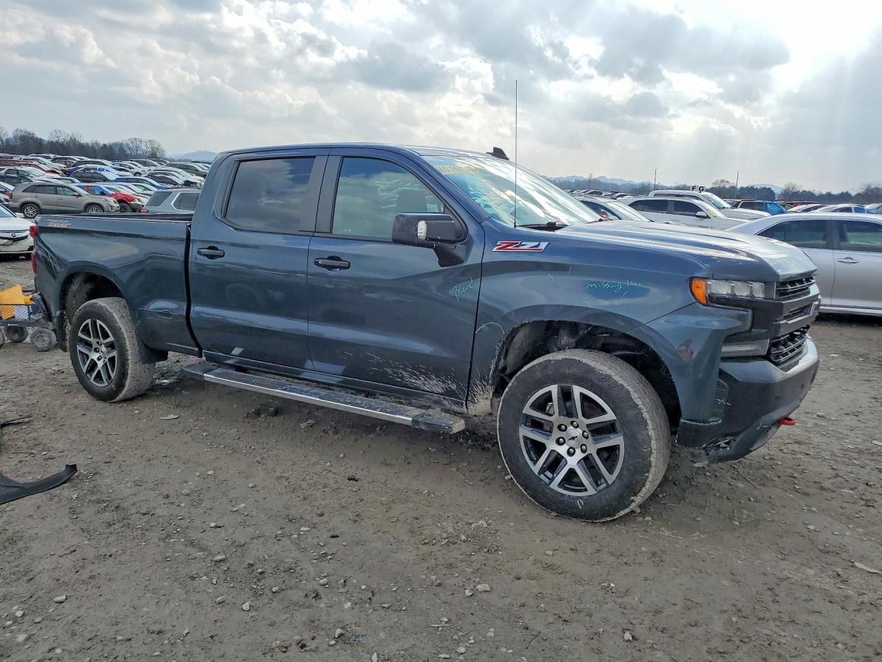 2020 CHEV All models VIN 1GCPYFED9LZ328524 photo 4