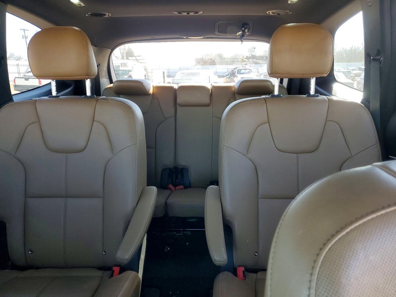 2020 Kia Telluride VIN 5XYP54HC2LG071544 photo 10