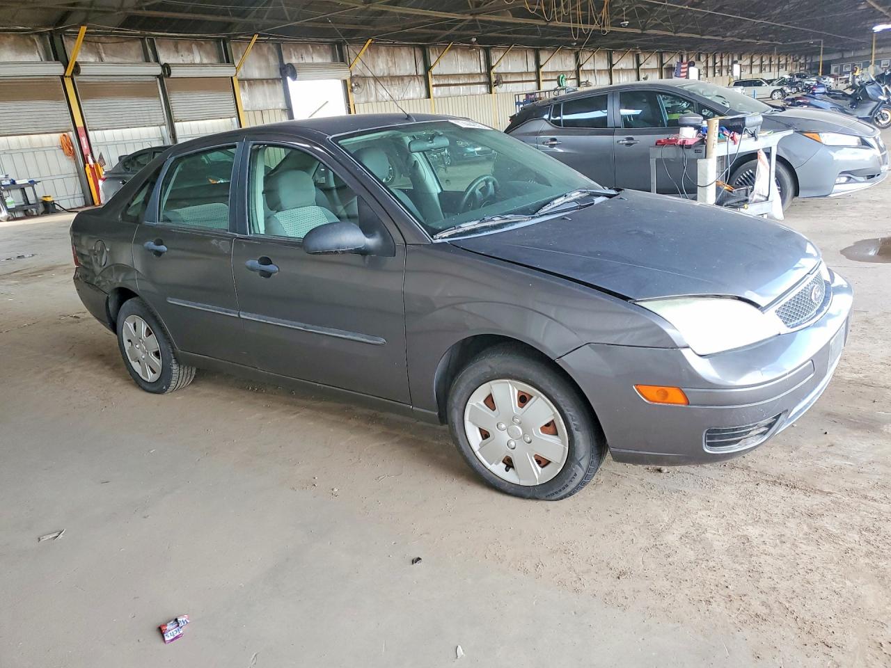 2006 Ford Focus VIN 1FAFP34N96W250491 photo 4