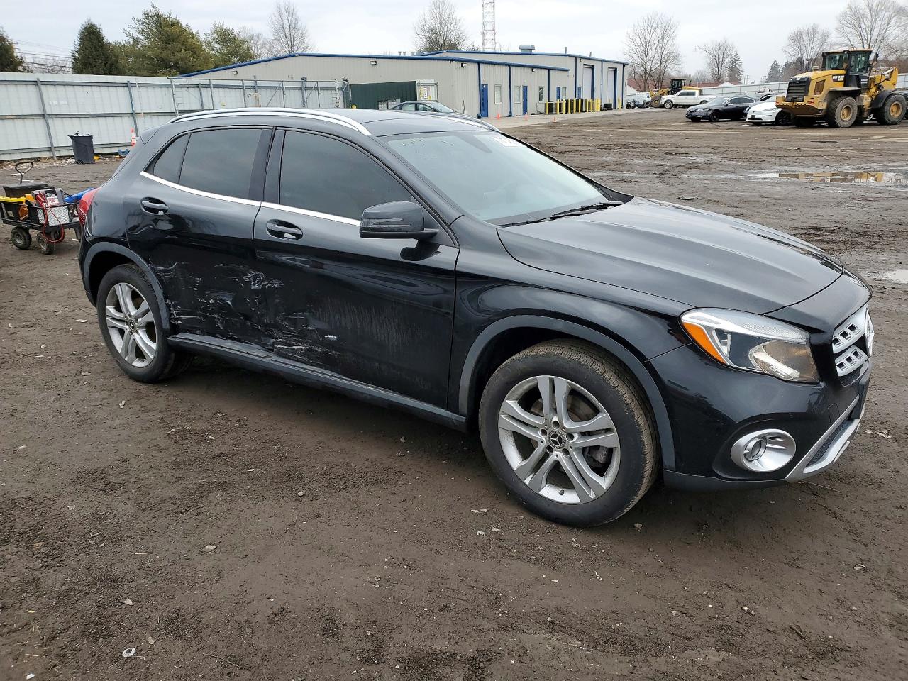 2019 Mercedes-Benz Gla-class VIN WDCTG4EB7KJ581806 photo 4