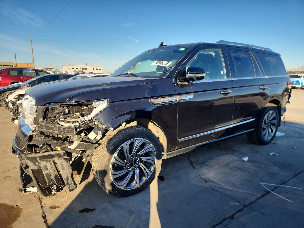 2024 Lincoln Navigator VIN 5LMJJ2LG6REL02715 photo 1