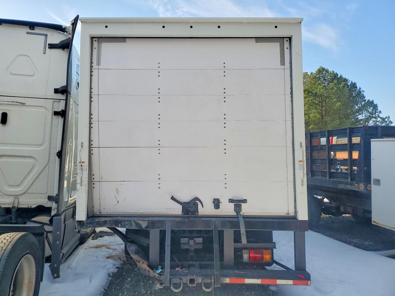 2022 Isuzu Npr VIN JALC4W16XN7014864 photo 6