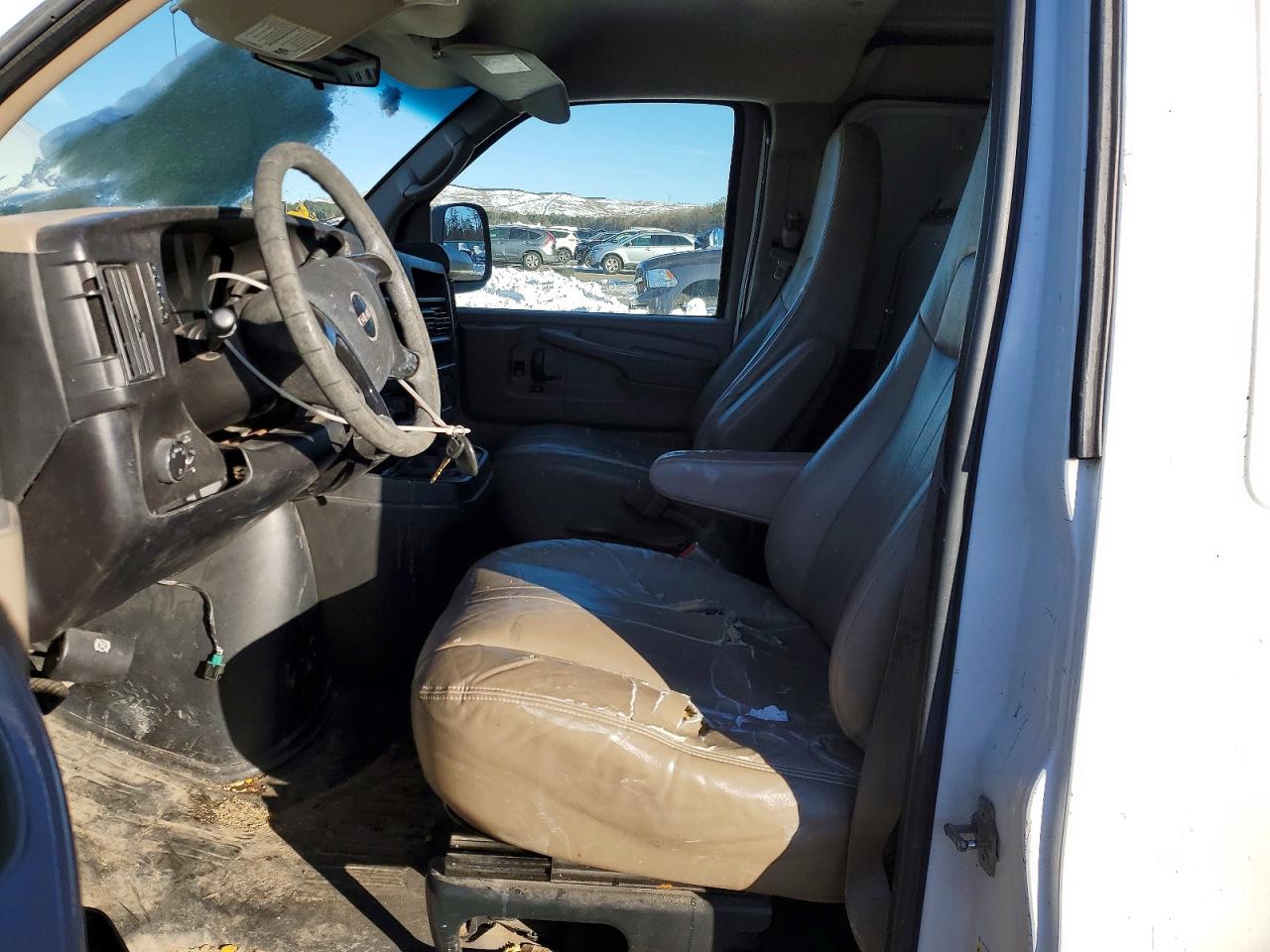 2013 GMC Savana VIN 1GTS7AFX2D1148231 photo 7