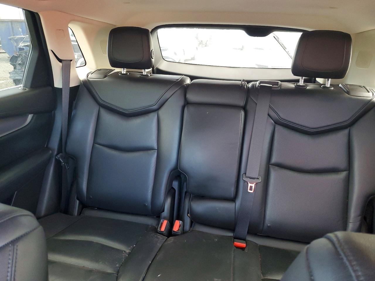 2017 Cadillac Xt5 VIN 1GYKNCRS7HZ130553 photo 10