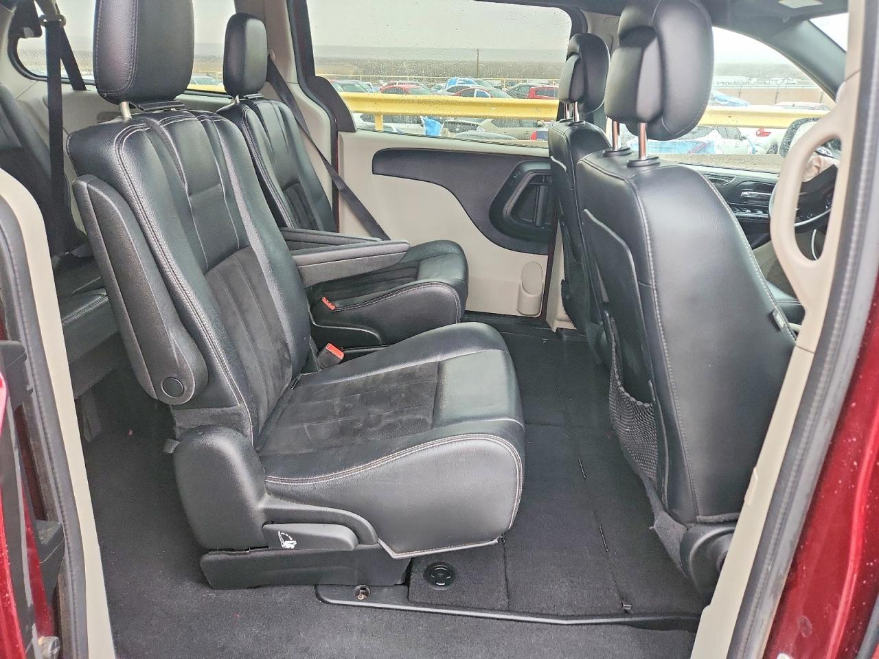 2017 Dodge Caravan VIN 2C4RDGCG6HR808609 photo 10
