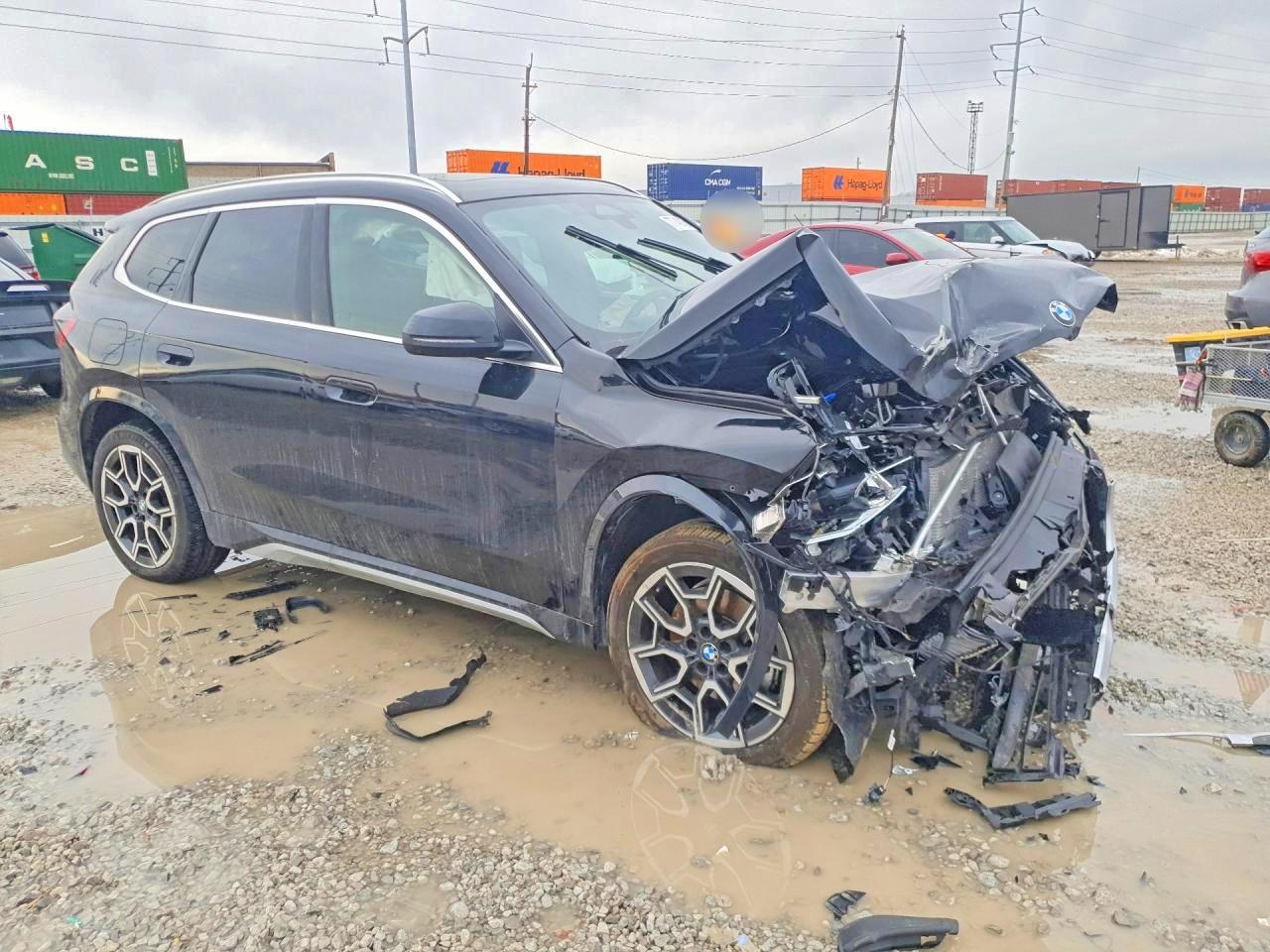 2025 BMW X1 VIN WBX73EF09S5235273 photo 4