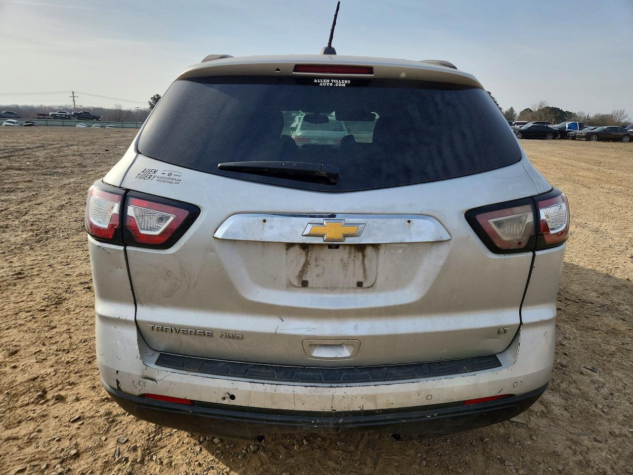 2017 Chev Traverse VIN 1GNKVGKD3HJ110363 photo 6