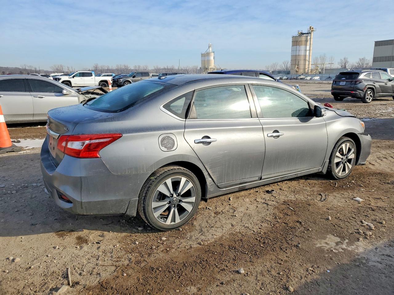 2017 NISS Sentra VIN 3N1AB7AP1HY281698 photo 3