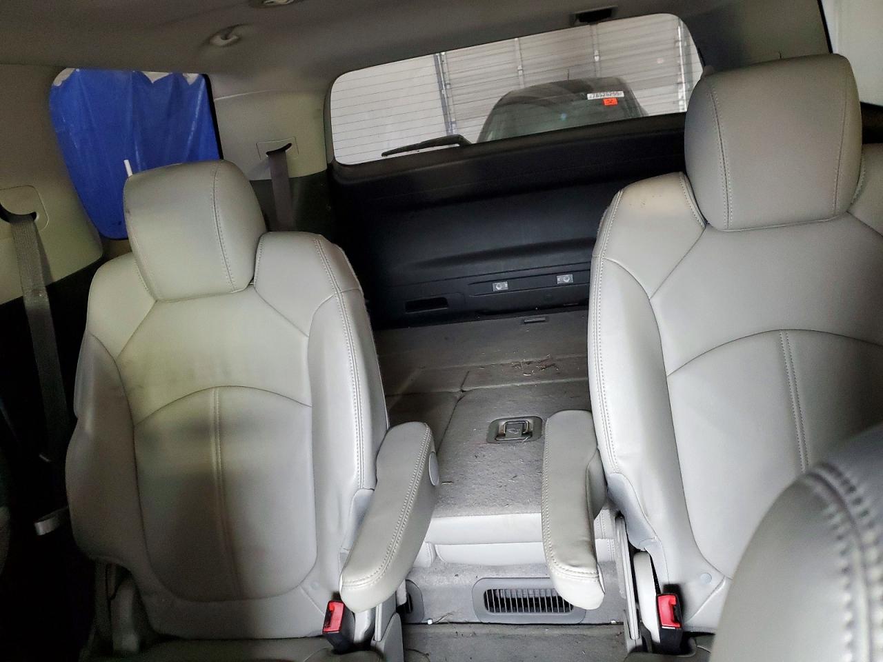2010 GMC Acadia VIN 1GKLRMEDXAJ146900 photo 10