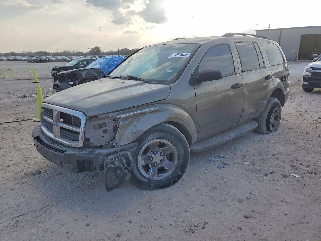2005 Dodge Durango VIN 1D4HD48D55F517694 photo 1