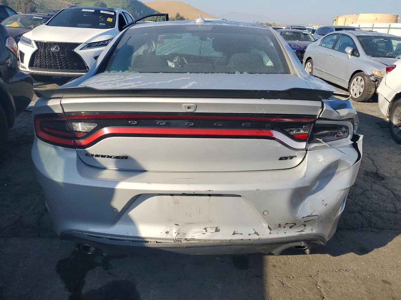 2023 Dodge Charger VIN 2C3CDXHG4PH615589 photo 6