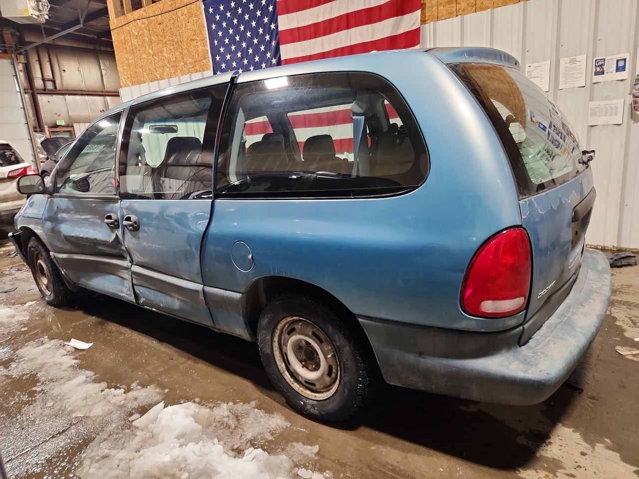 1996 Dodge Caravan VIN 1B4GP44R5TB281406 photo 2