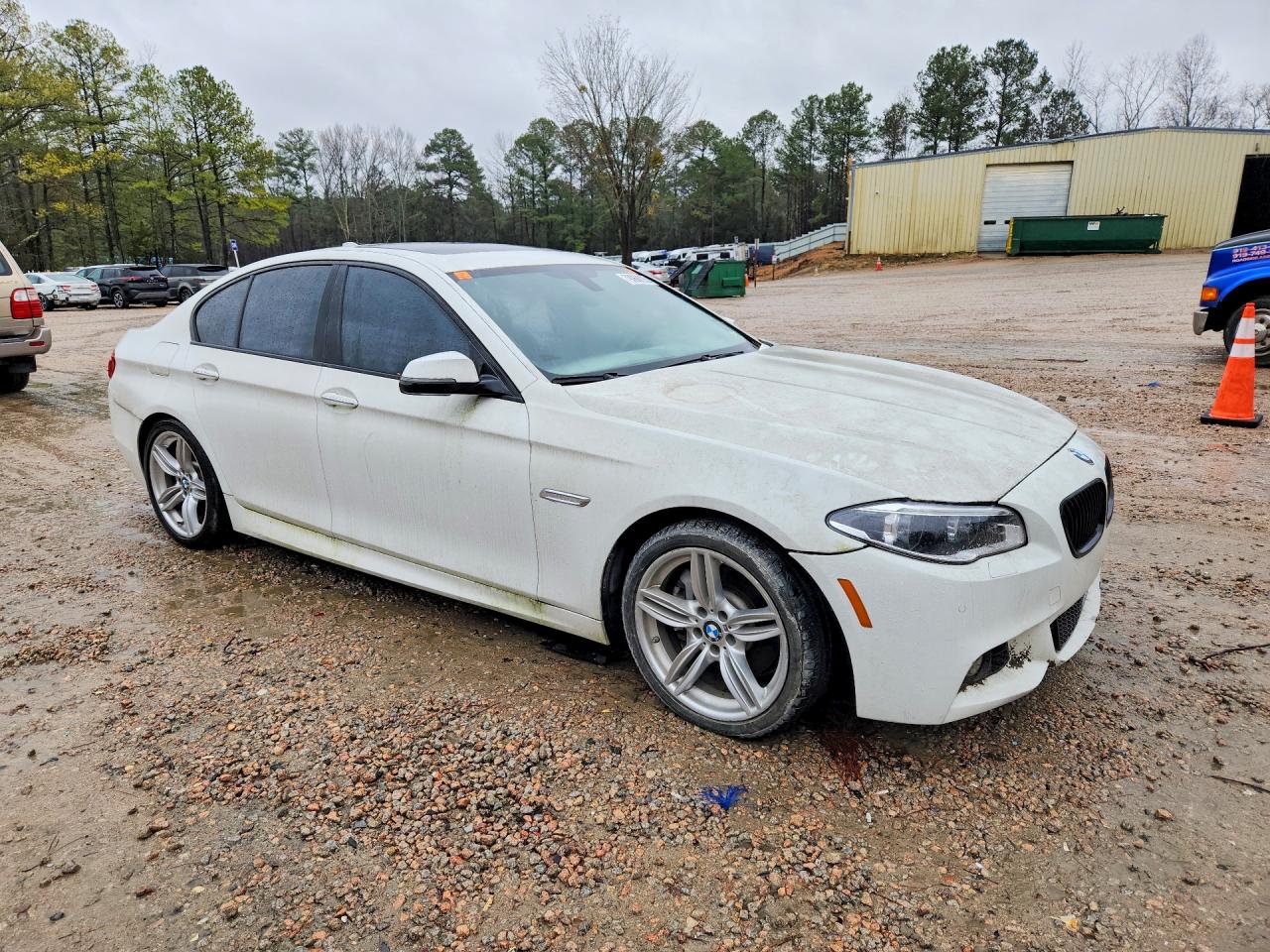 2015 BMW 5 series VIN WBAXA5C51FD691747 photo 4