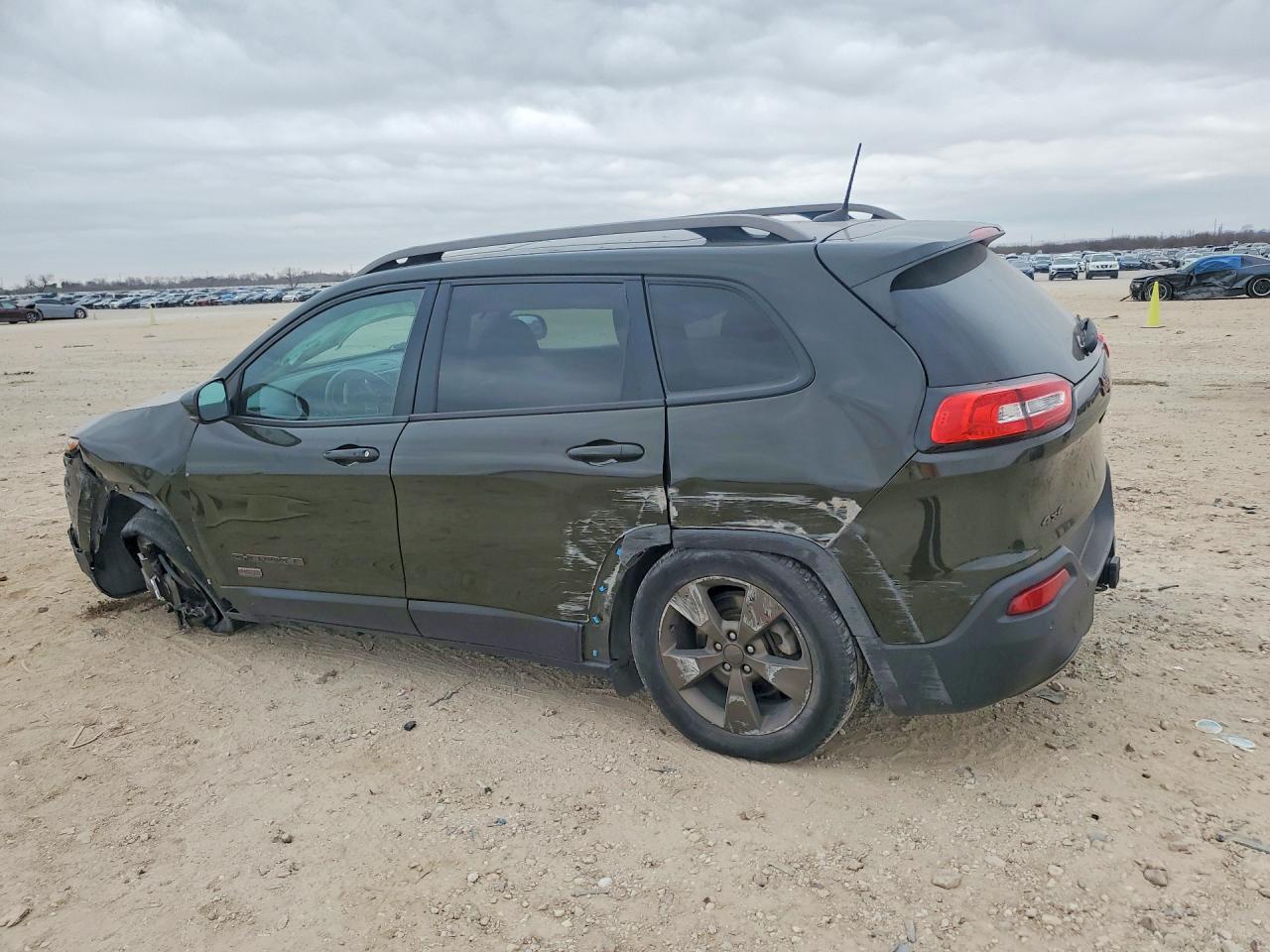 2017 Jeep Grand cher VIN 1C4PJMCS0HW525617 photo 2