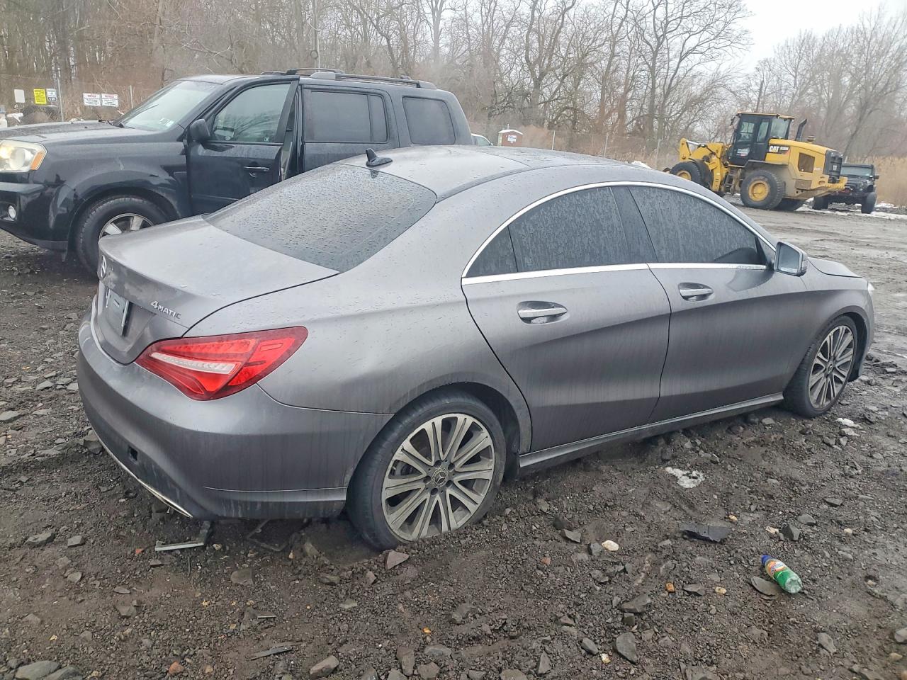 2019 Mercedes-Benz Cla-class VIN WDDSJ4GBXKN767807 photo 3