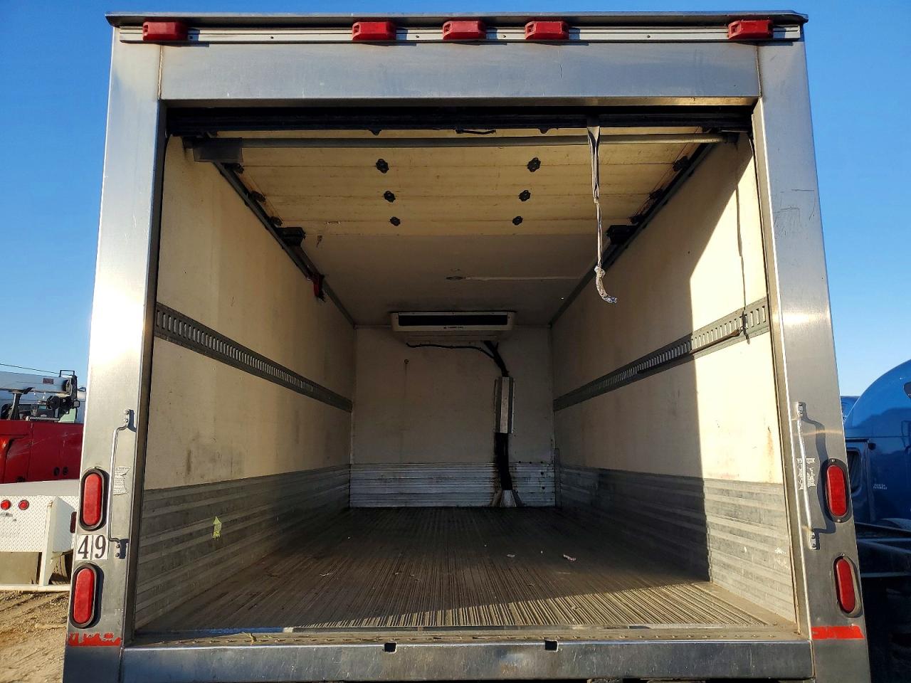 2024 Isuzu All models VIN JALE5W163R7300258 photo 10