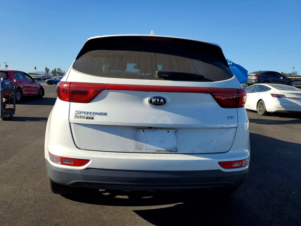 2018 Kia Sportage VIN KNDPNCAC1J7428663 photo 6