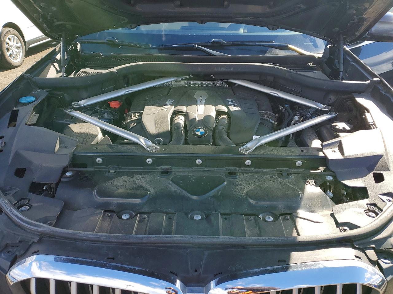 2019 BMW X5 VIN 5UXJU2C59KLN65553 photo 12