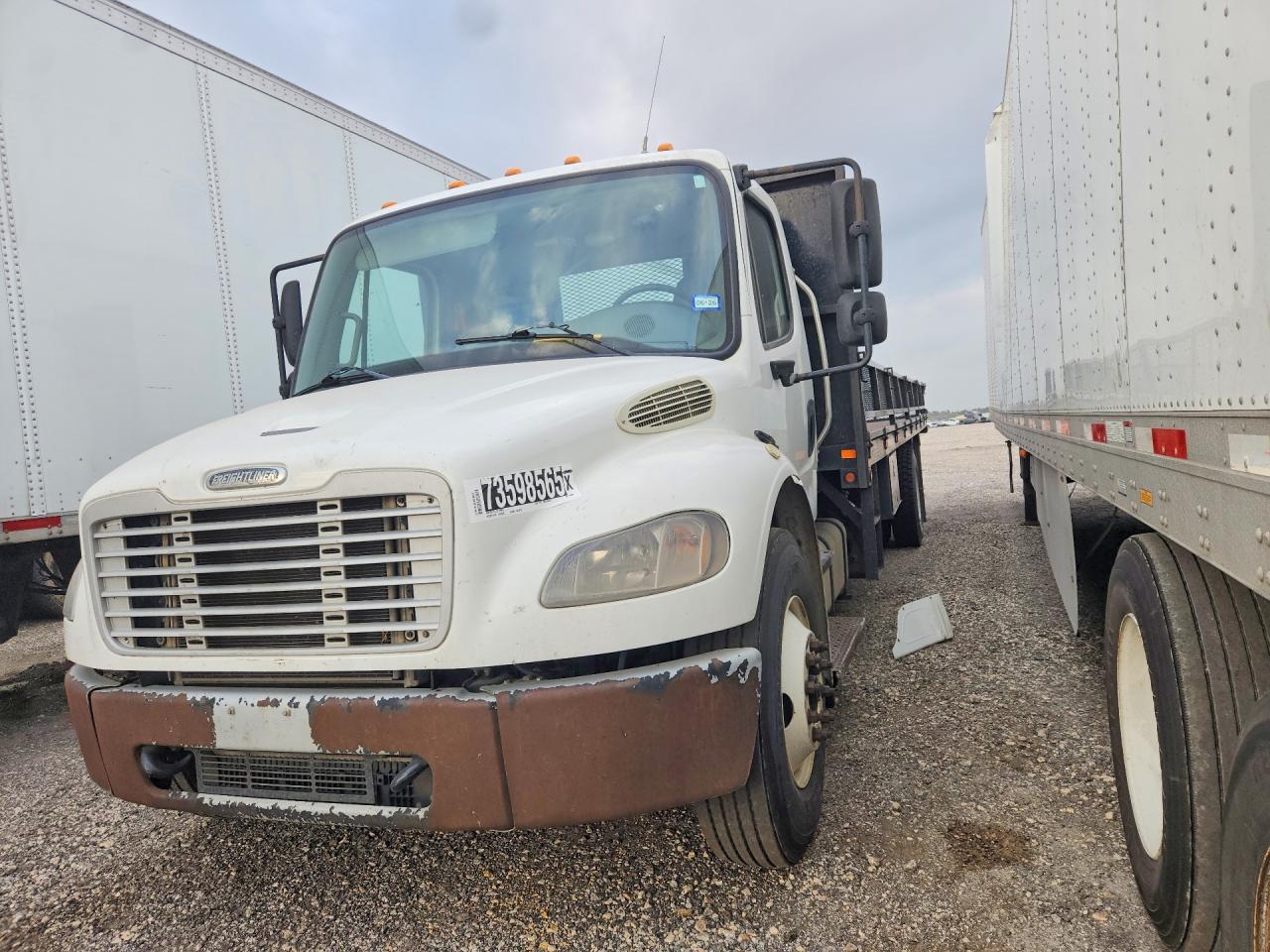 2015 FREIGHTLINER M2 unknow VIN 1FVACWDT9FHFZ8691 photo 1