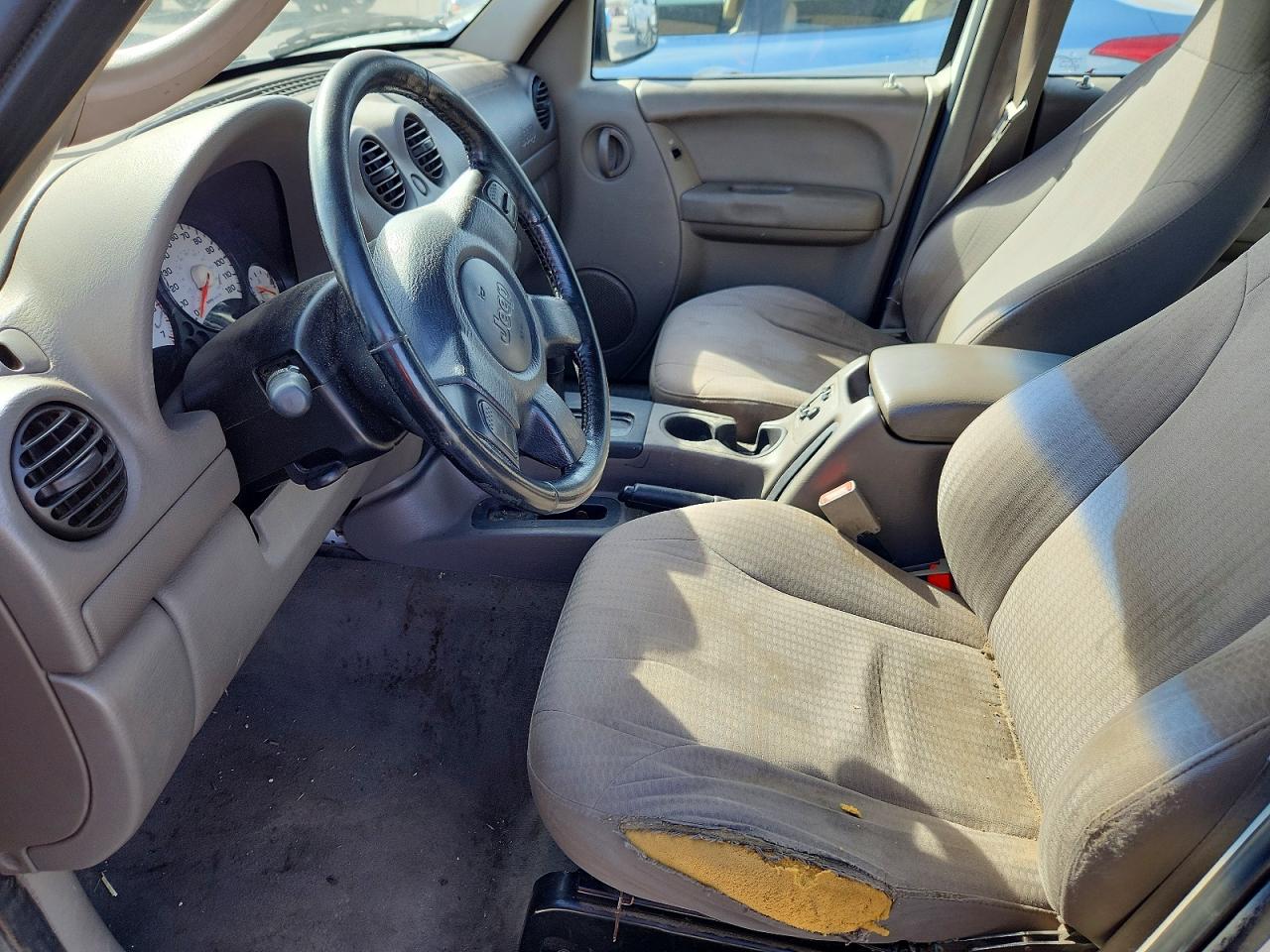 2003 Jeep Liberty VIN 1J4GK48K13W727634 photo 7