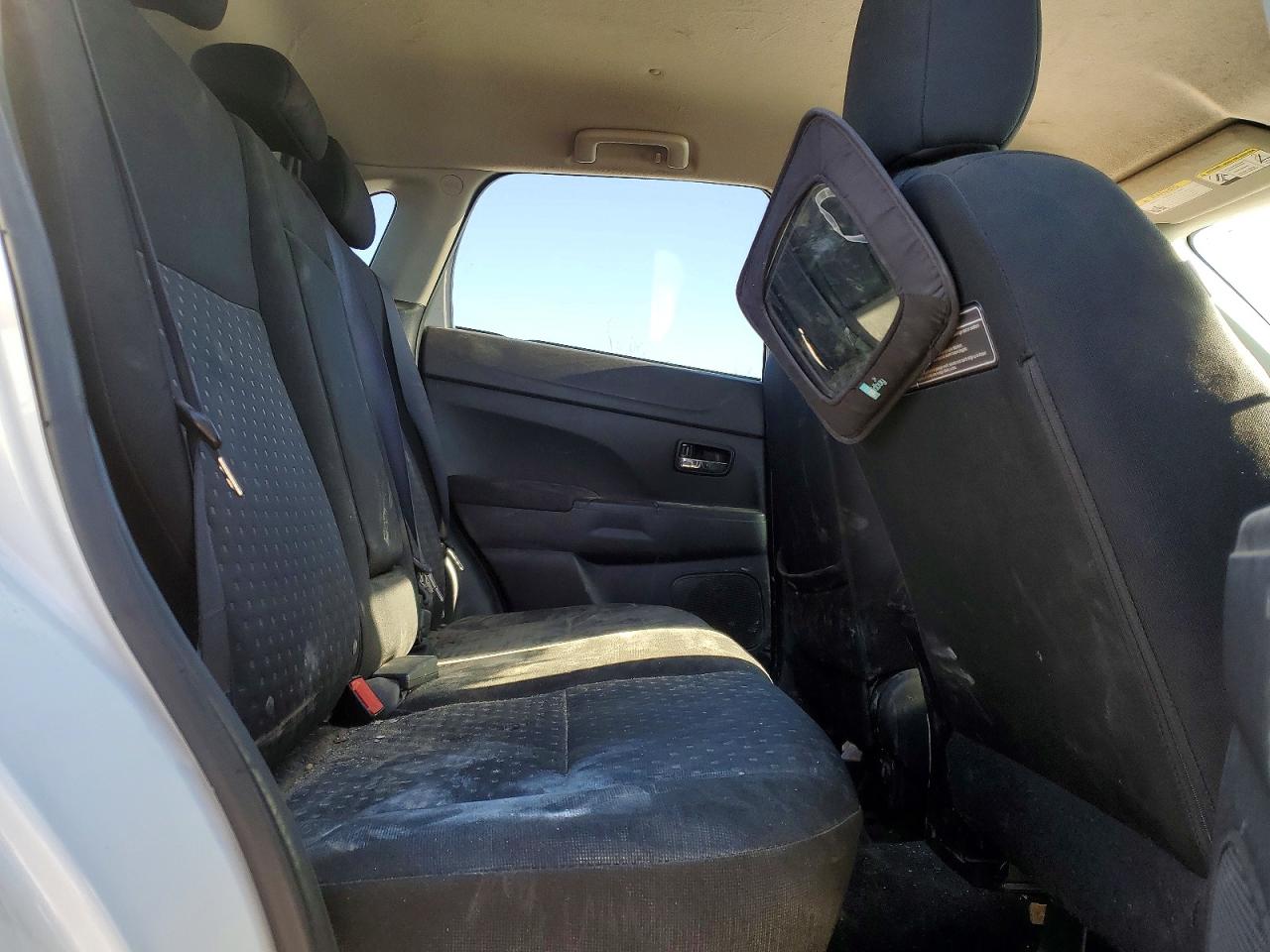 2011 Mitsubishi Outlander VIN JA4AR4AU5BZ005383 photo 10