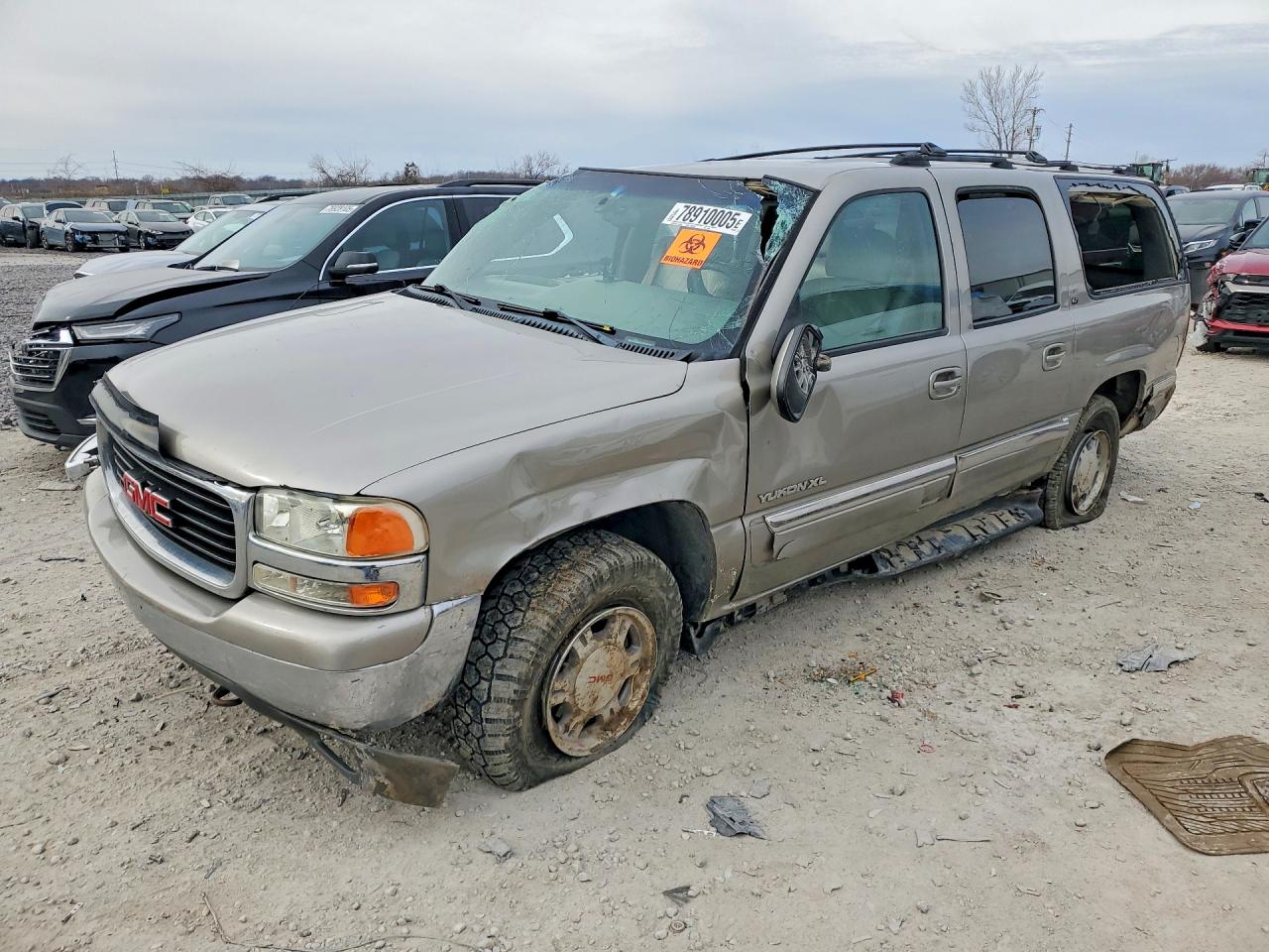 2001 GMC Yukon VIN 3GKFK16T41G112040 photo 1