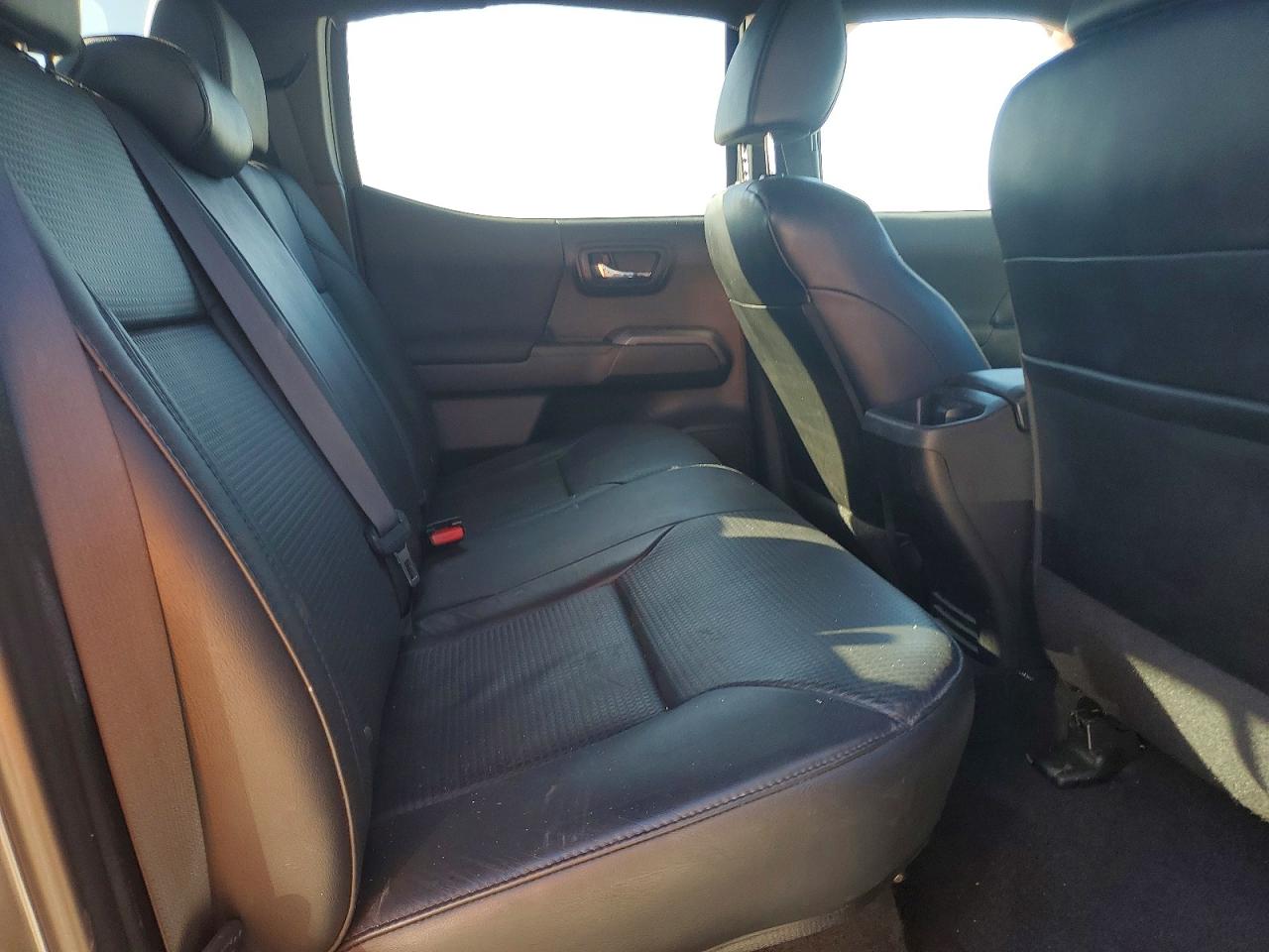 2020 Toyota All models VIN 3TMCZ5AN8LM366705 photo 10