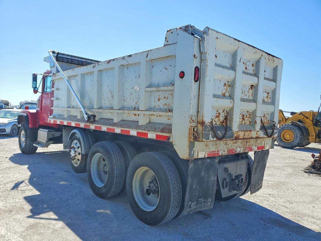 1995 International All models VIN 2HTTWAUT5SC011211 photo 3