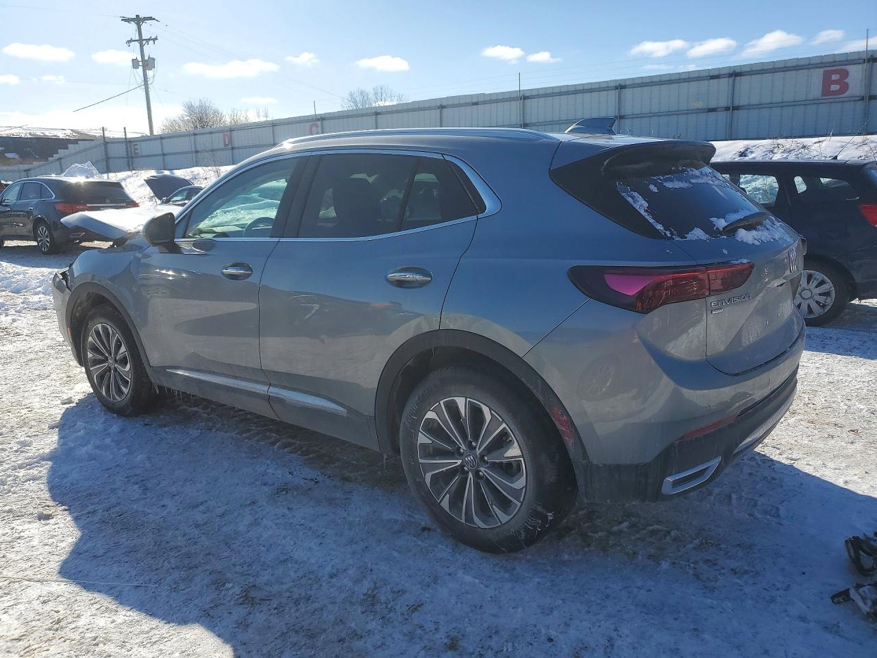 2025 Buick Envision VIN LRBFZKE45SD027809 photo 2