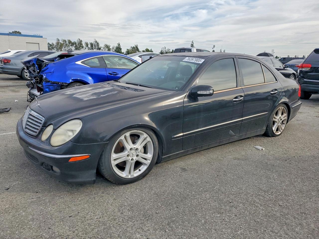 2005 Mercedes-Benz E-class VIN WDBUF70J75A706030 photo 1