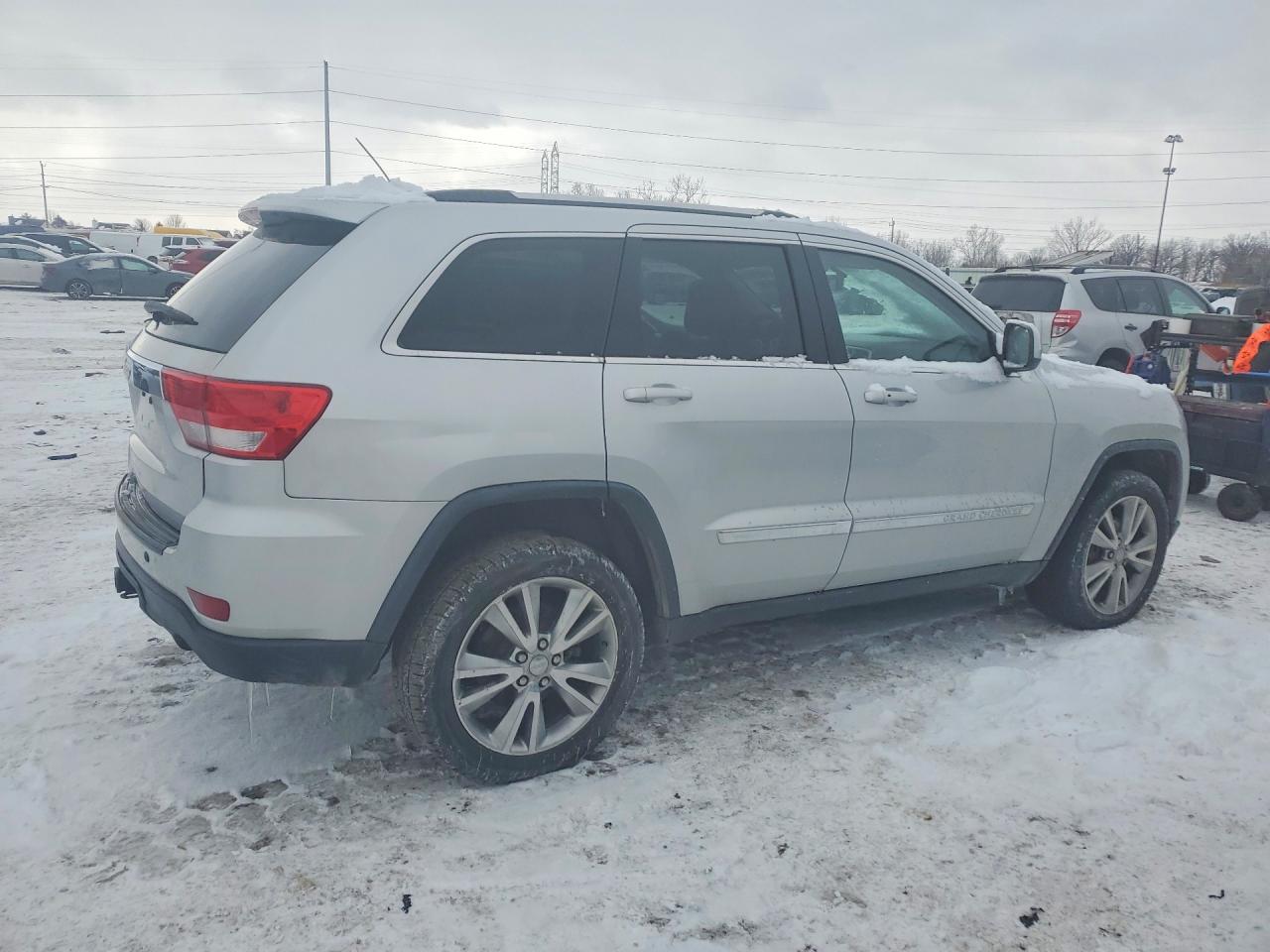 2013 Jeep Grand cher VIN 1C4RJFAG4DC553466 photo 3