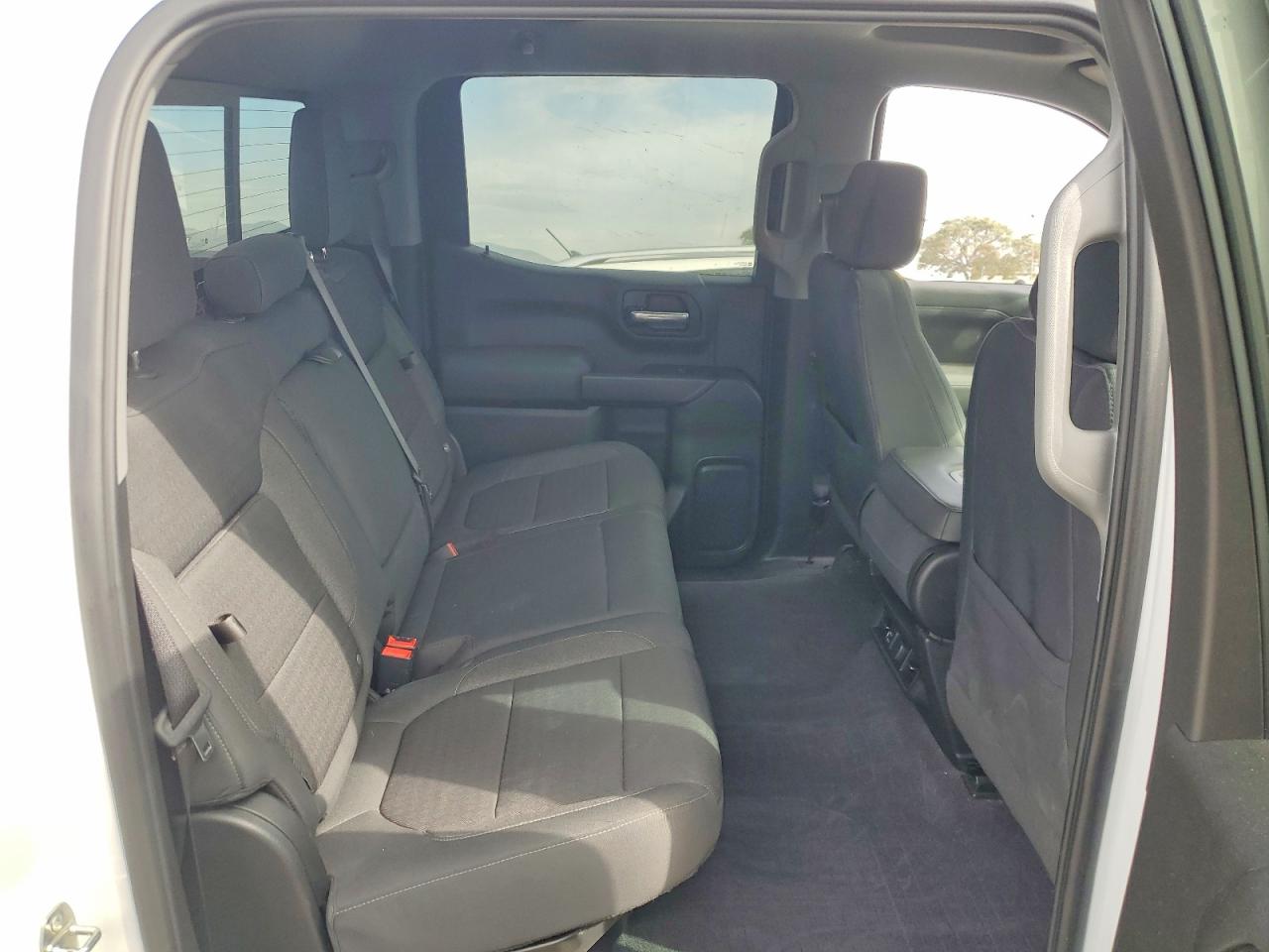 2020 Chev All models VIN 3GCPWCET5LG225449 photo 10