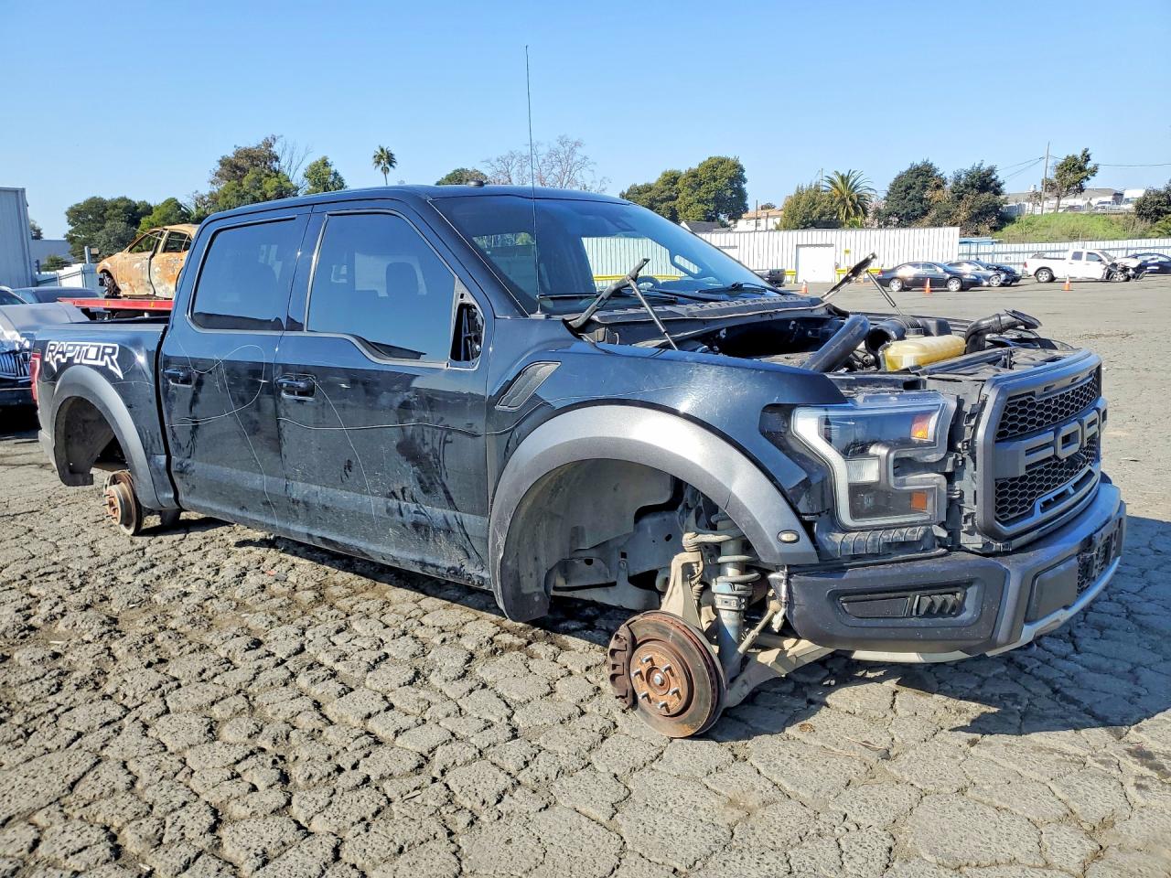 2018 Ford F150 VIN 1FTFW1RG6JFE49308 photo 4