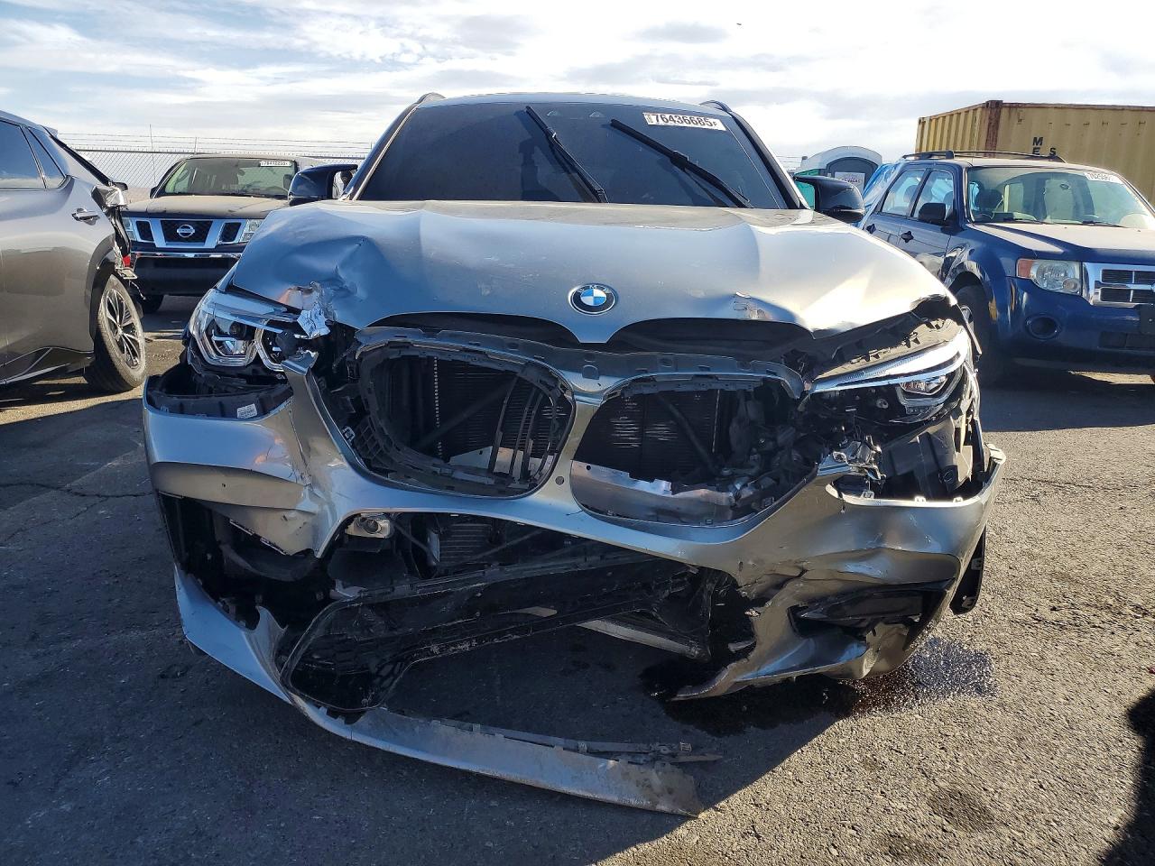 2021 BMW X4 VIN 5YMUJ0C08M9G91140 photo 5