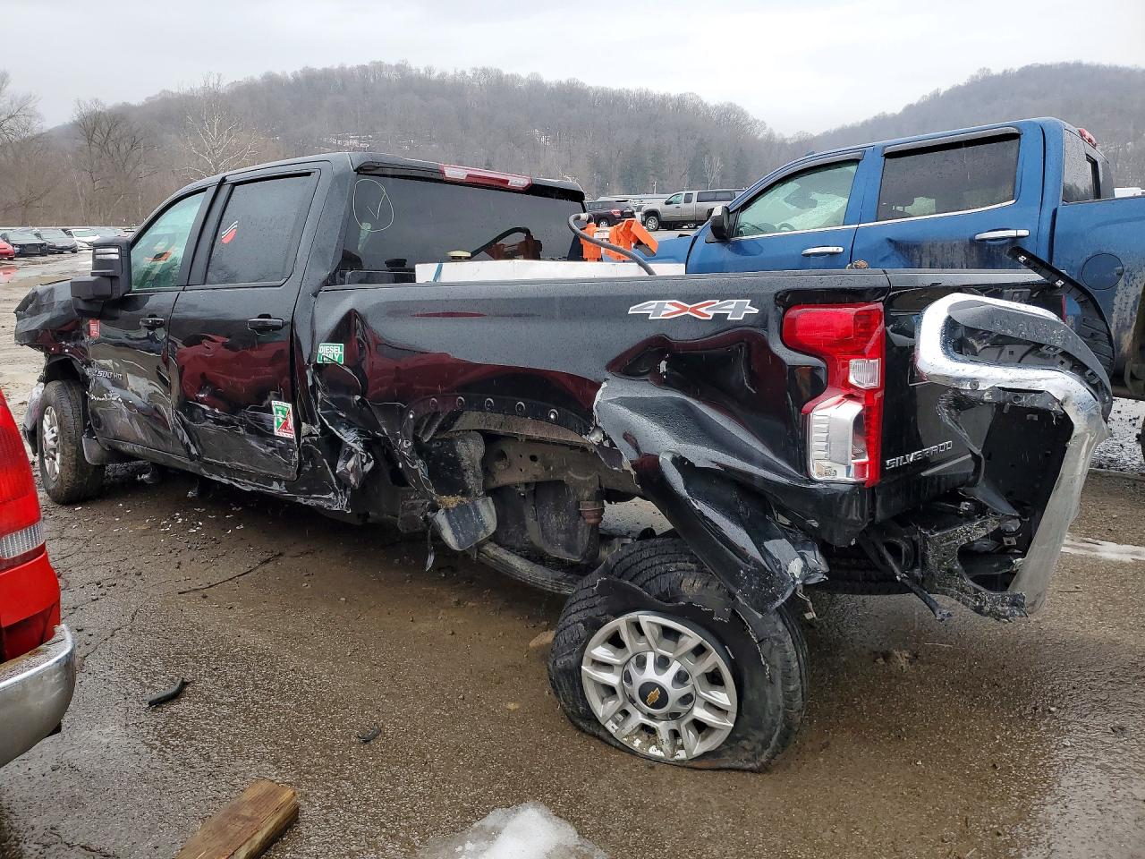 2025 Chevrolet All models VIN 2GC1KNEY3S1232061 photo 2