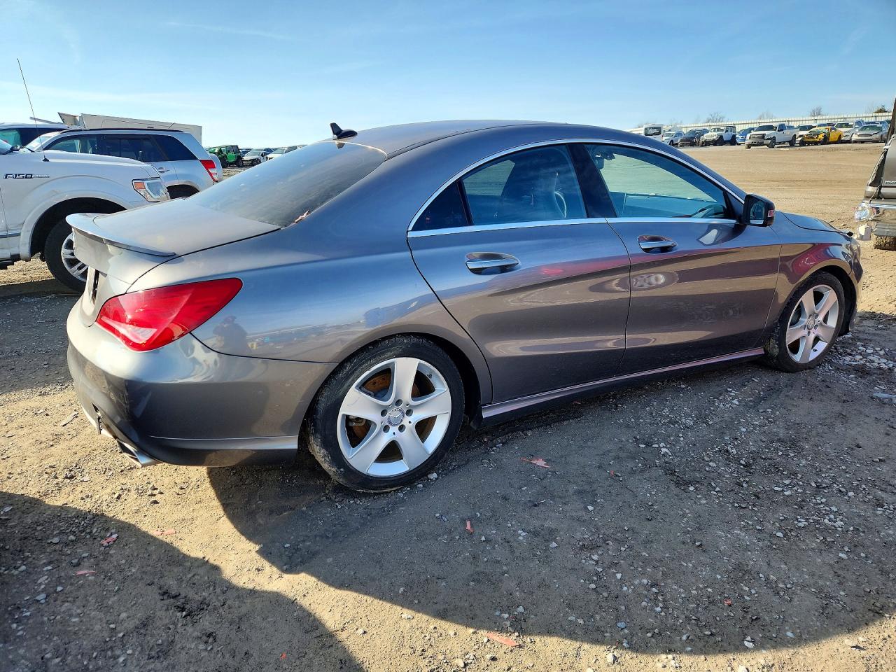 2016 Mercedes-Benz Cla-class VIN WDDSJ4EB6GN333734 photo 3