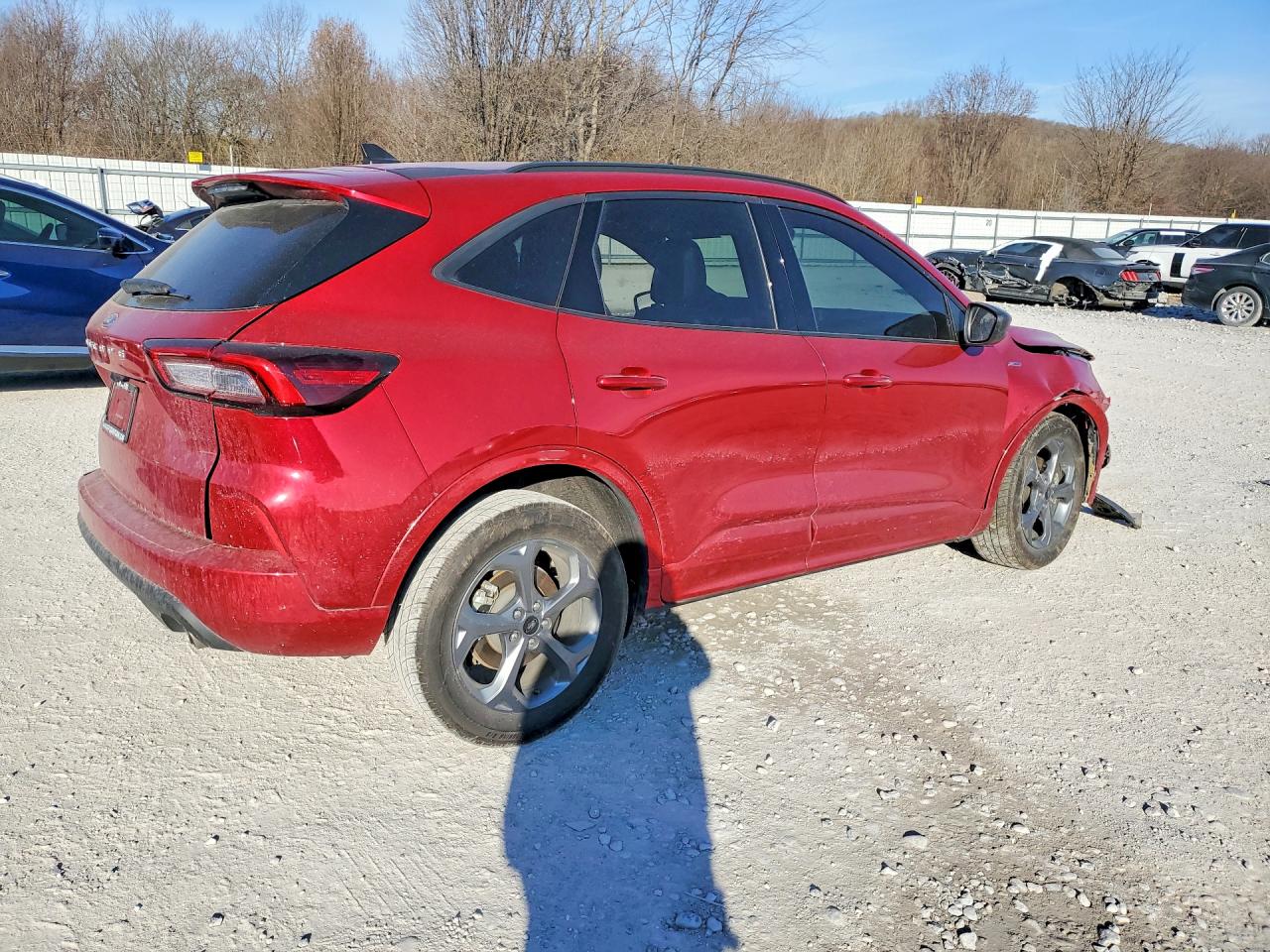 2023 Ford Escape st VIN 1FMCU0MN7PUA17464 photo 3