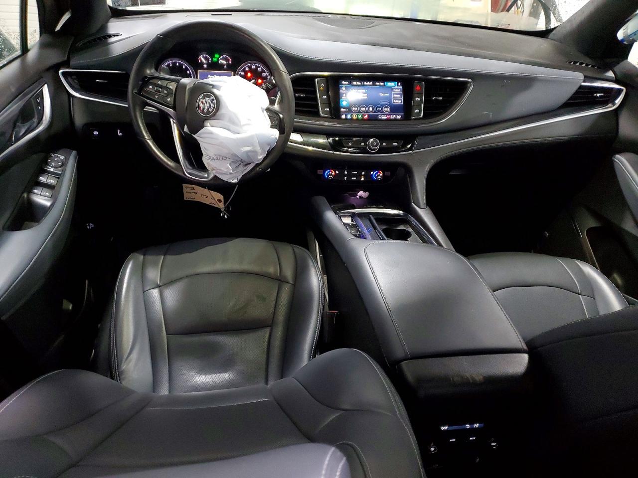 2022 Buick Enclave VIN 5GAEVAKWXNJ117327 photo 8