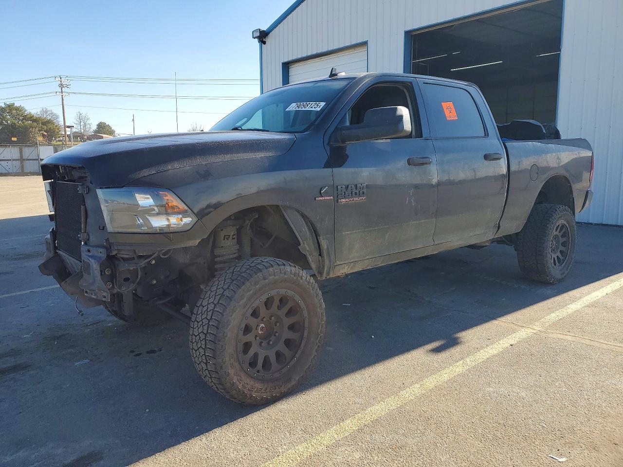 2017 Ram 2500 VIN 3C6UR5DL7HG561724 photo 1