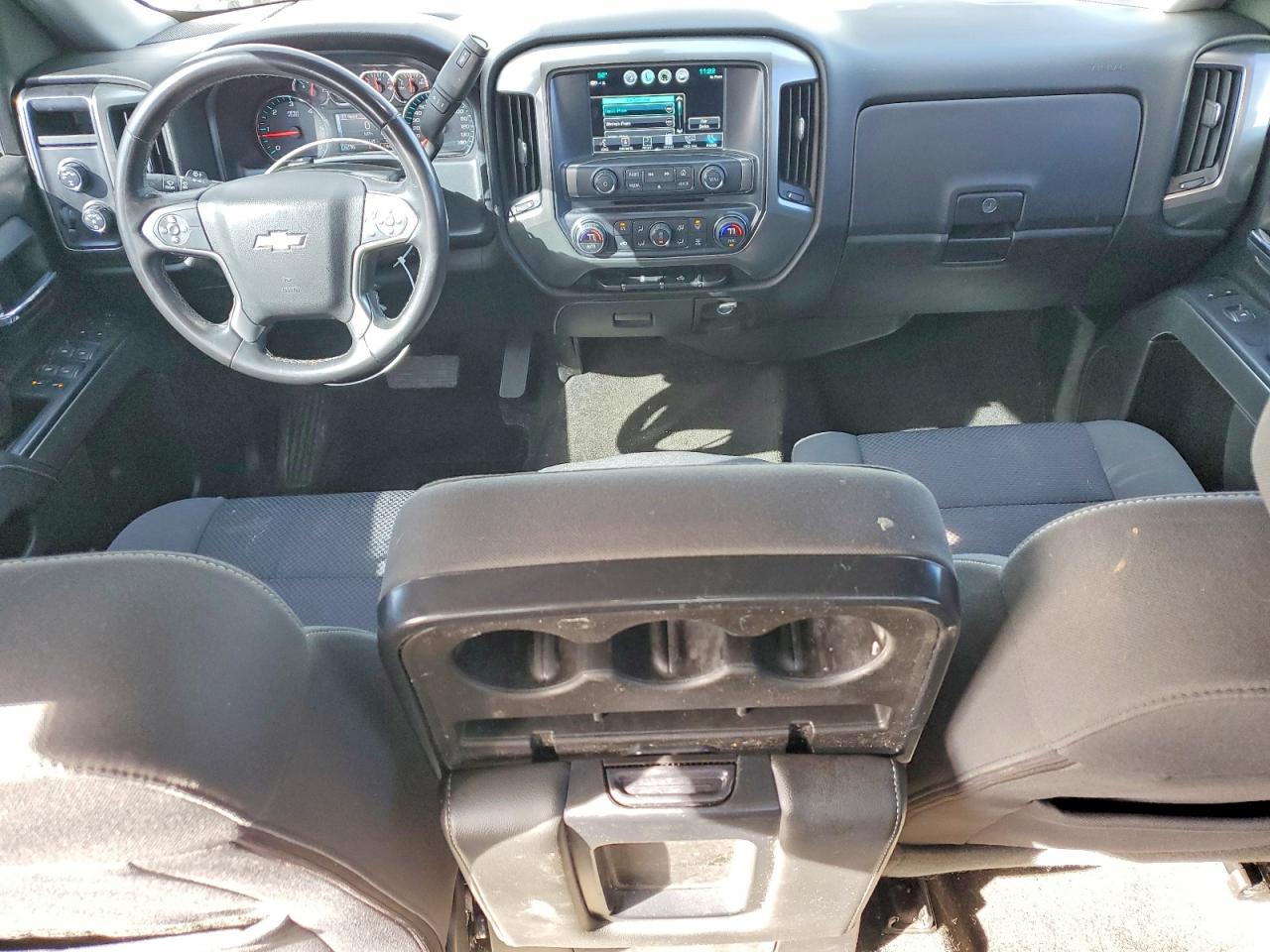 2018 Chevrolet All models VIN 1GCUKREC1JF223097 photo 8