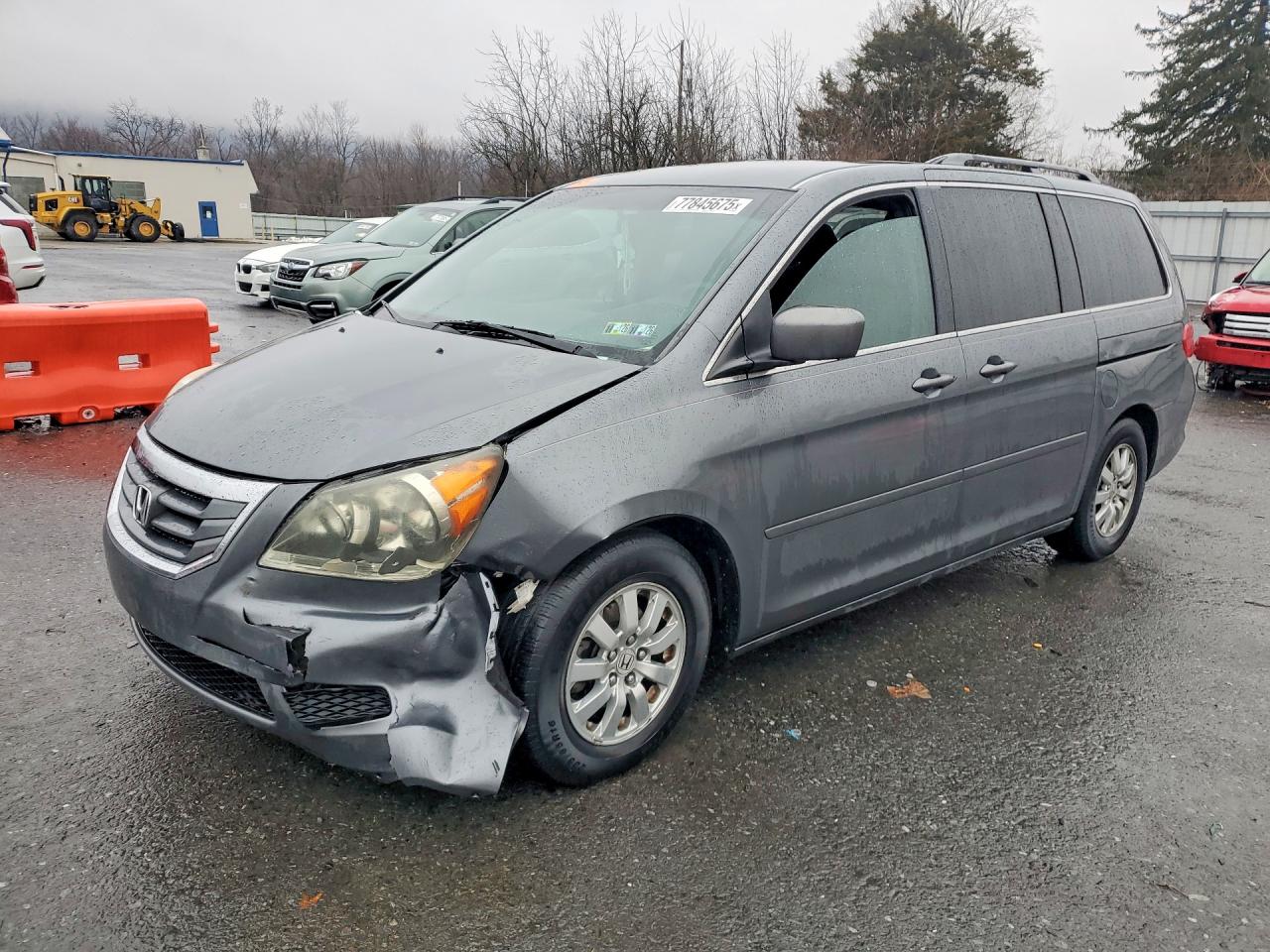 2010 Honda All models VIN 5FNRL3H47AB071657 photo 1