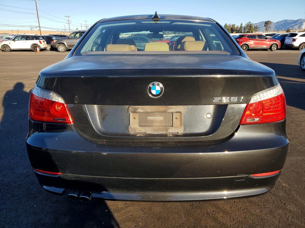 2010 BMW 5 series VIN WBANU5C59AC126448 photo 6