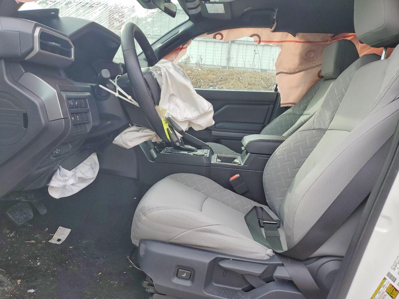 2026 Toyota Tacoma VIN 3TMKB5FN3TM058575 photo 7